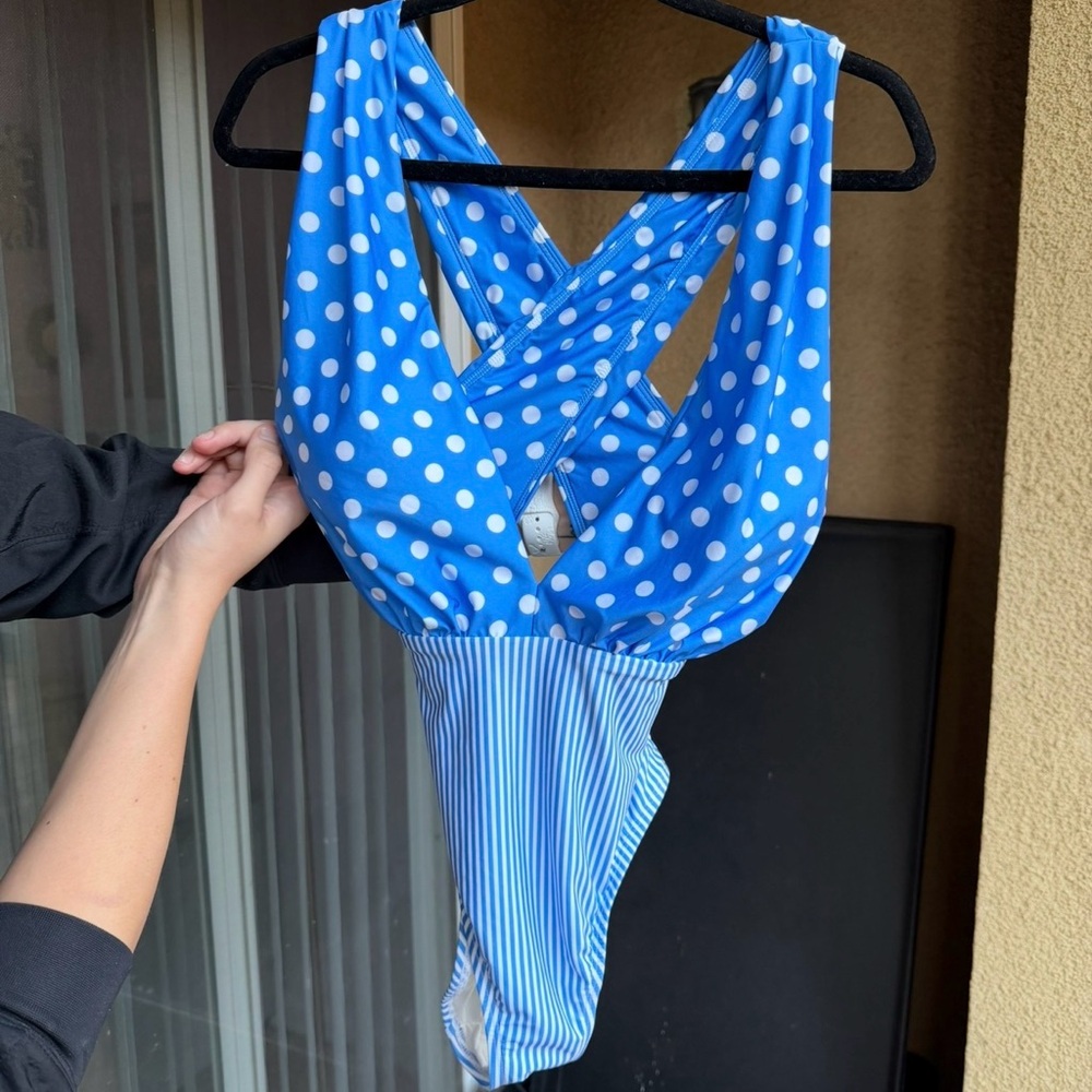 Stylish Blue Polka Dot One Piece Swimsuit